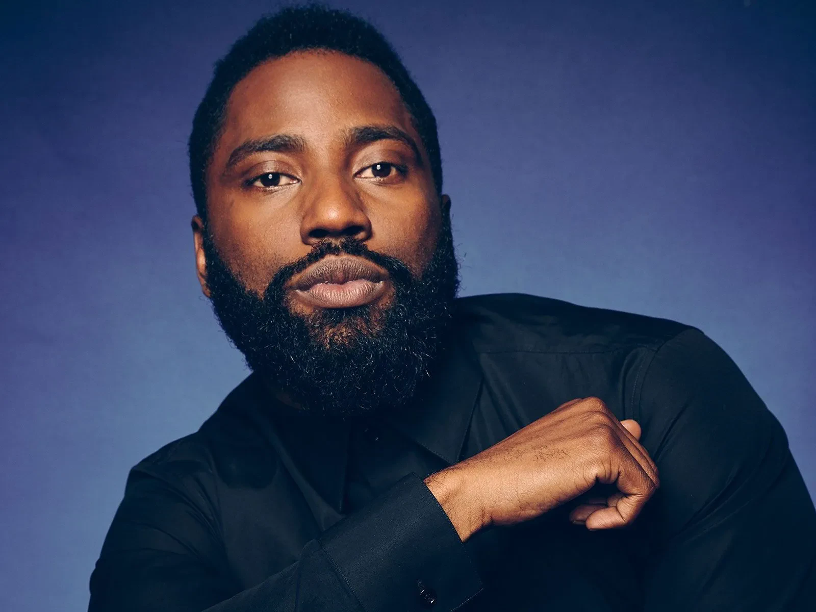 img/353_john-david-washingtons-beard-game-a-stylish-look.webp