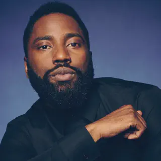 img/353_john-david-washingtons-beard-game-a-stylish-look.webp