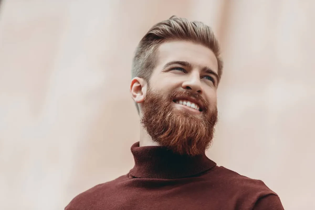 img/429_choosing-the-right-beard-style-for-your-round-face.webp