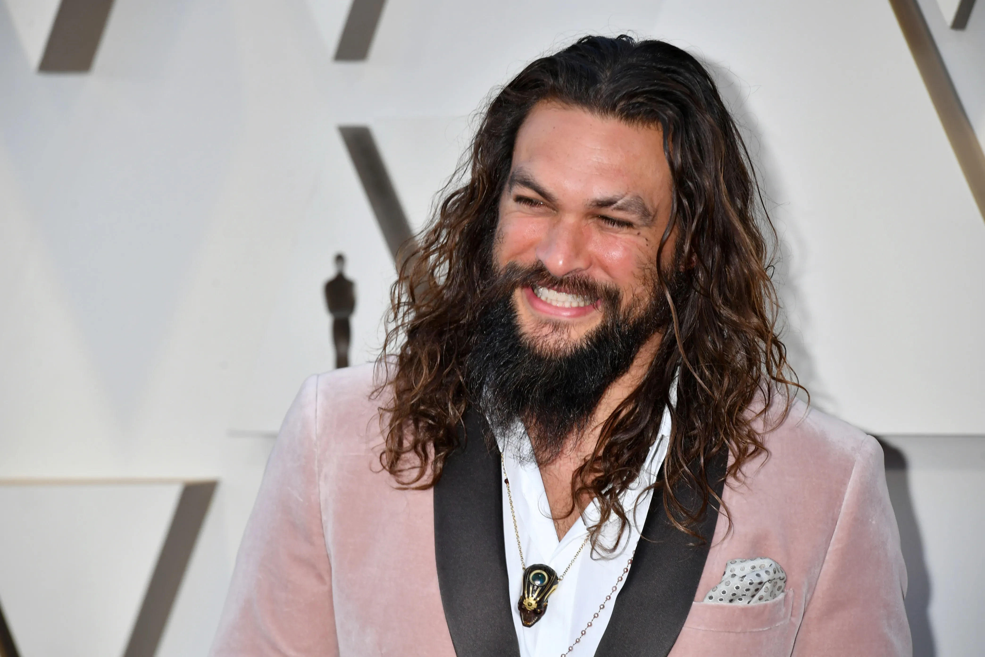img/482_khal-drogos-epic-beard-a-manly-guide.webp