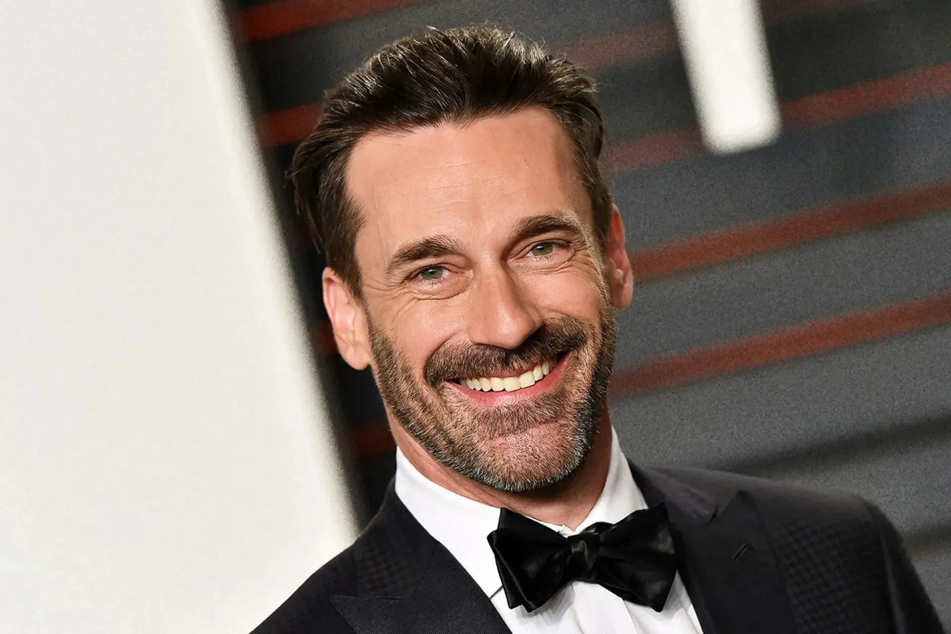 img/563_the-ultimate-guide-to-awesome-beard-styles.webp
