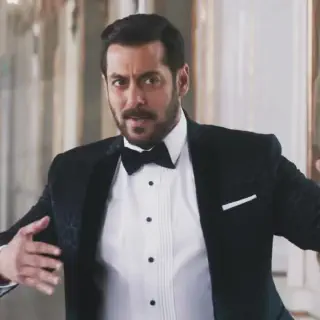 img/574_salman-khans-killer-beard-in-tiger-zinda-hai-2024.webp
