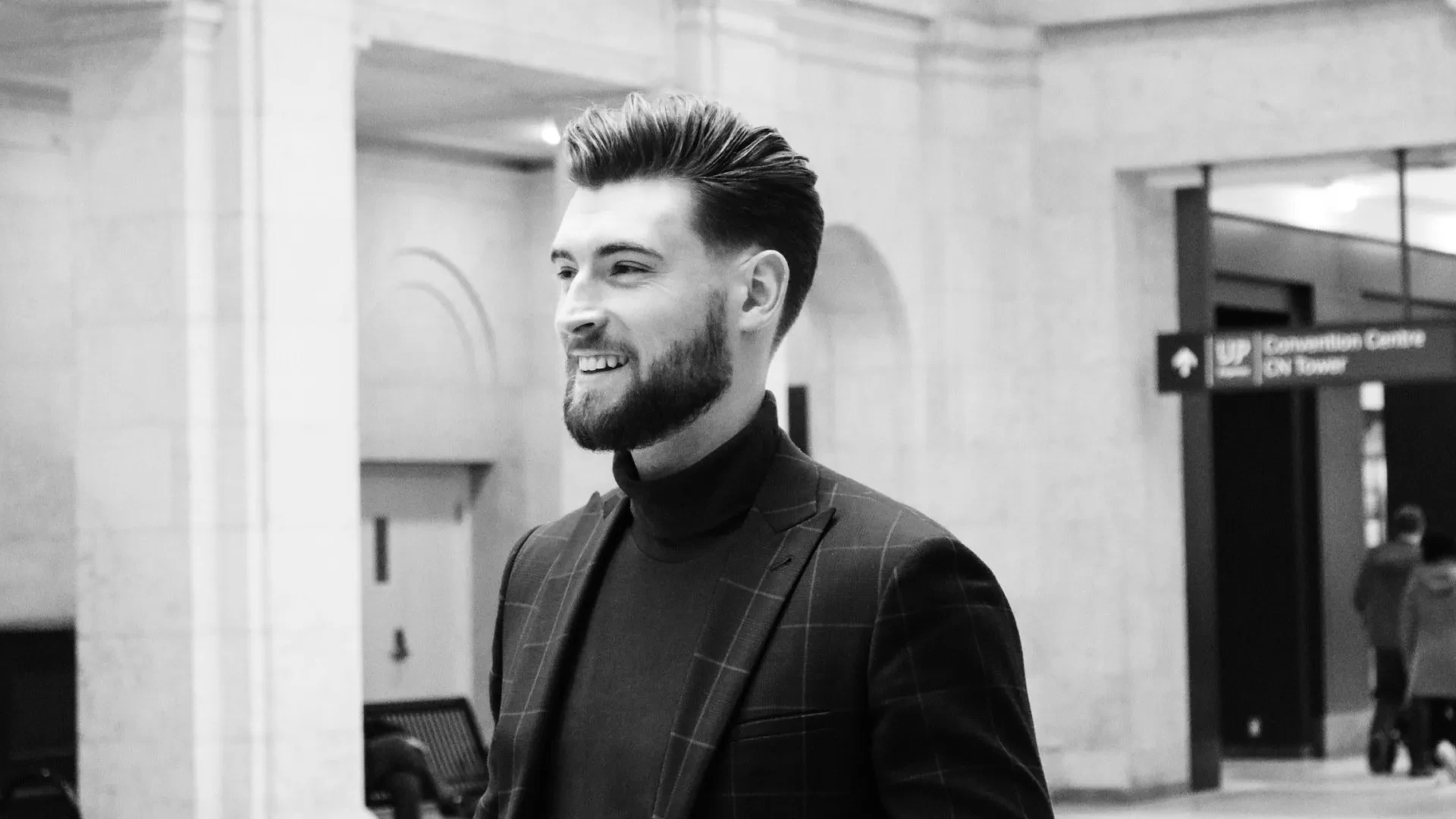 img/643_best-beard-styles-for-heart-shaped-faces-in-2024.webp