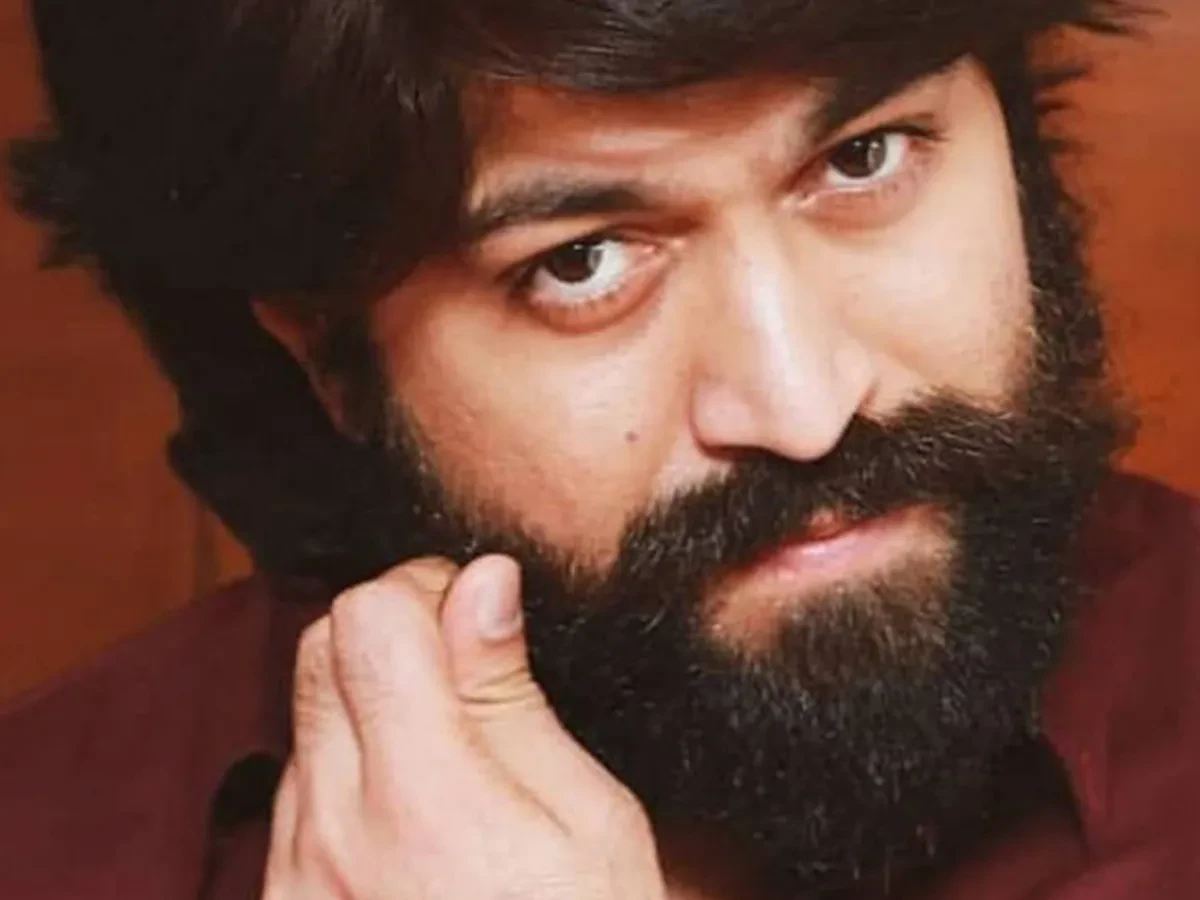 img/645_indian-beard-styles-2024-a-guide-to-the-best-looks.webp